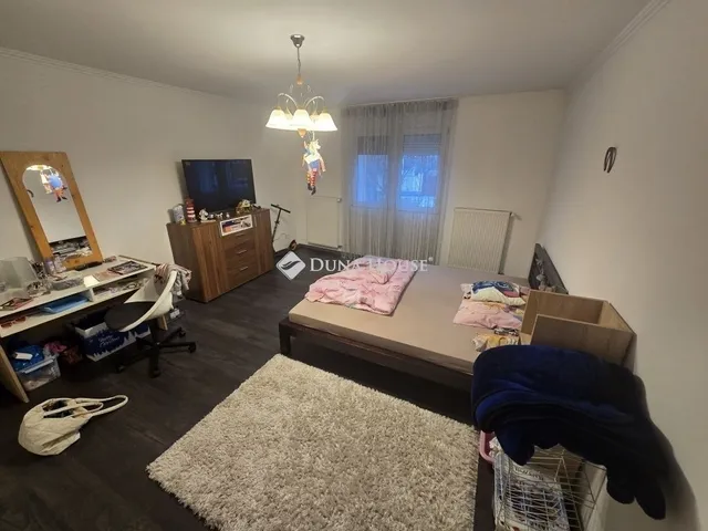 Eladó lakás Baja 100 nm