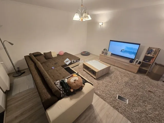 Eladó lakás Baja 100 nm