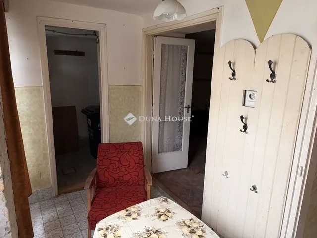 Eladó lakás Szeged 30 nm