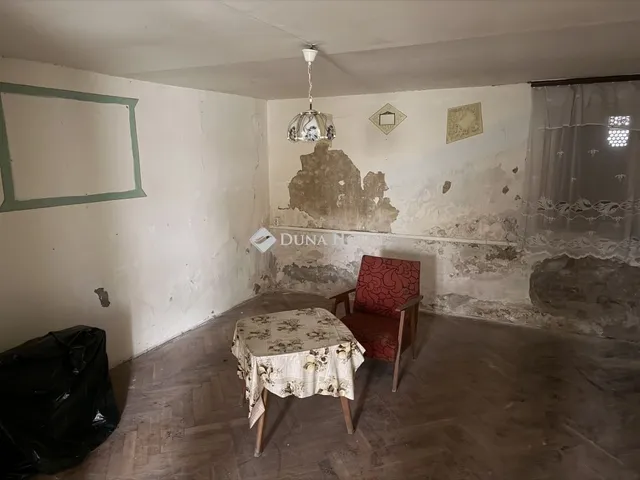 Eladó lakás Szeged 30 nm