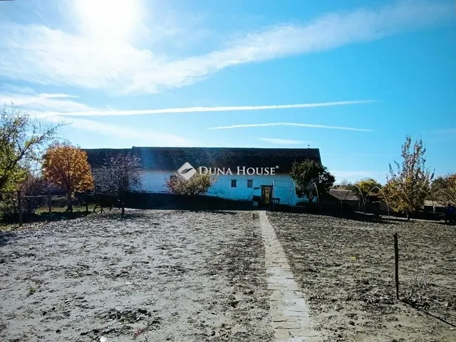 Eladó mezőgazdasági ingatlan Röszke 107 nm