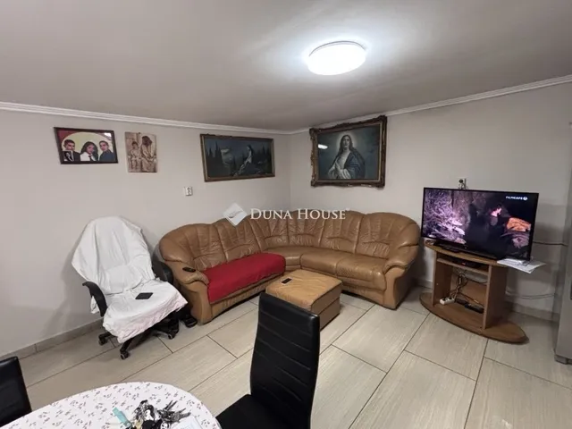 Eladó ház Baks 205 nm