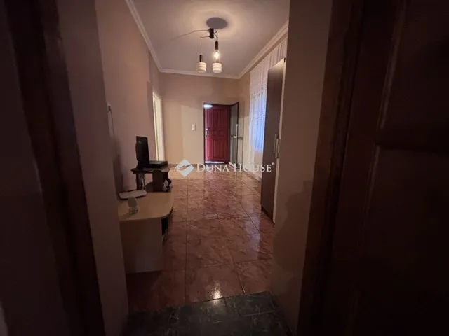 Eladó ház Baks 205 nm