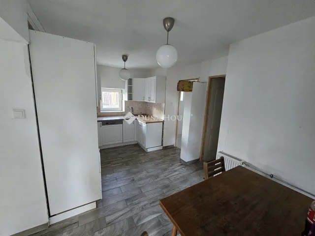 Eladó ház Szeged 96 nm