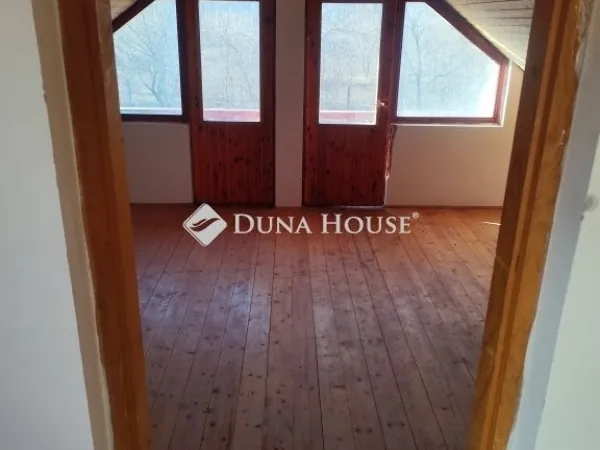 Eladó mezőgazdasági ingatlan Cserkeszőlő 92 nm