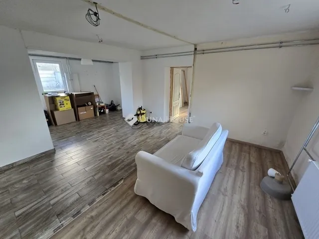 Eladó ház Szeged 96 nm