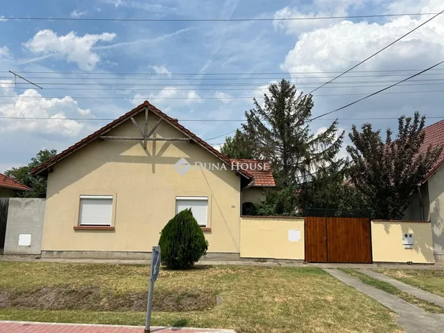 Eladó ház Szeged, Kiskundorozsma 105 nm