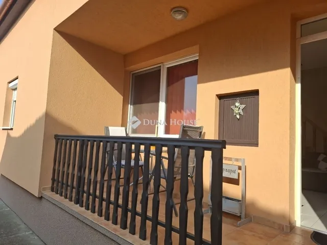 Eladó ház Algyő 140 nm