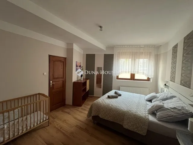 Eladó lakás Szeged 136 nm