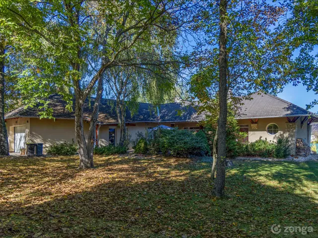 Eladó ház Komárom 120 nm