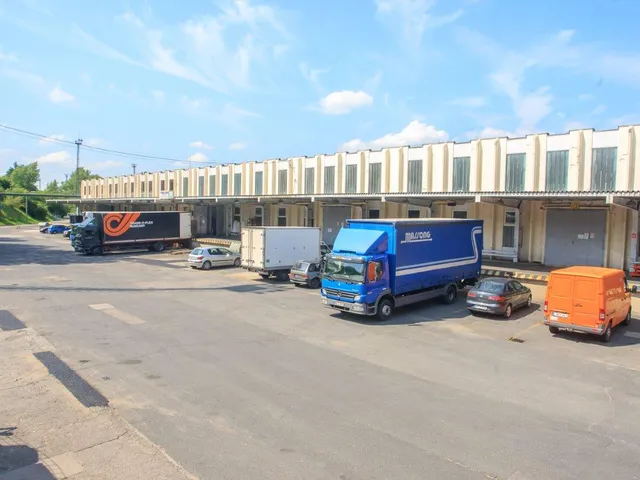 Kiadó kereskedelmi és ipari ingatlan Törökbálint 2672 nm