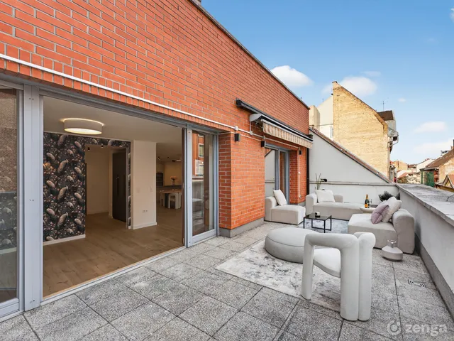 Eladó lakás Budapest VI. kerület, Nagykörúton belüli terület 153 nm