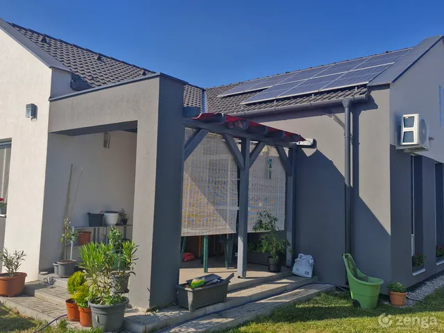 Eladó ház Székesfehérvár, Harmatosvölgy 94 nm