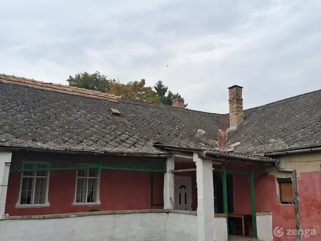 Eladó ház Mezőkomárom 144 nm