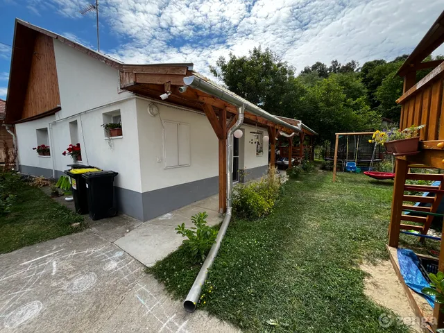 Eladó ház Isaszeg 78 nm