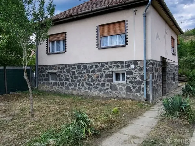 Eladó ház Mátraterenye 170 nm