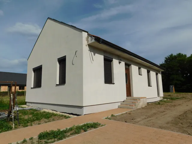 Eladó nyaraló Cserszegtomaj 92 nm