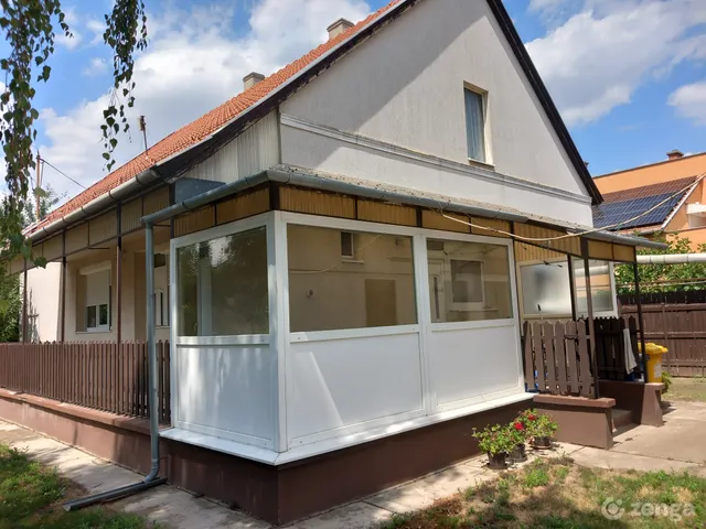 Eladó ház Csanytelek 102 nm