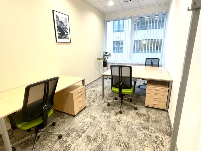 Kiadó kereskedelmi és ipari ingatlan Debrecen, Belváros, Barna utca 18 nm