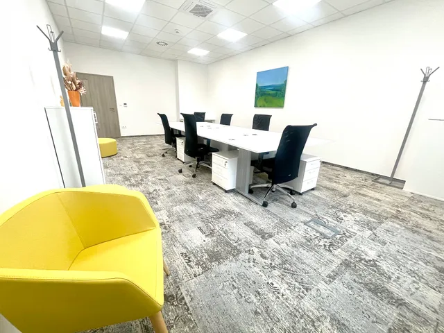 Kiadó kereskedelmi és ipari ingatlan Debrecen, Belváros, Barna utca 39 nm