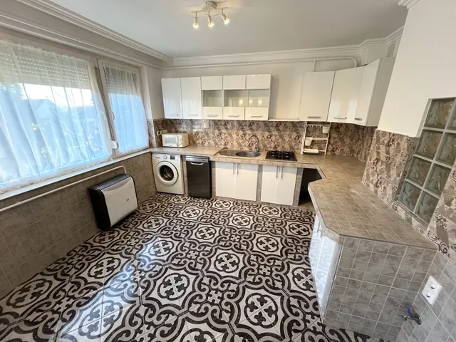 Eladó lakás Szabadszállás 58 nm