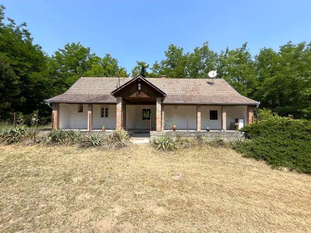 Eladó mezőgazdasági ingatlan Szabadszállás 57 nm