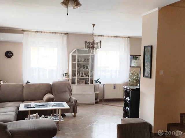 Eladó ház Siófok, Balatonkiliti 120 nm