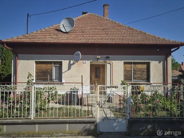 Eladó ház Dévaványa 70 nm