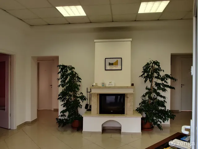 Eladó ház Nagytarcsa, Hársfa utca 2 234 nm