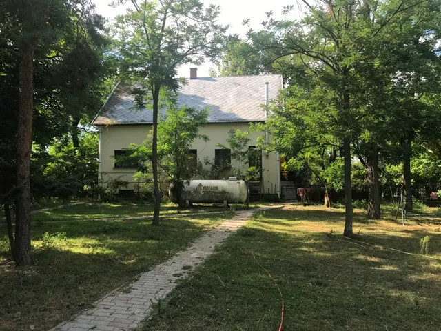 Eladó mezőgazdasági ingatlan Bugyi 1750 nm