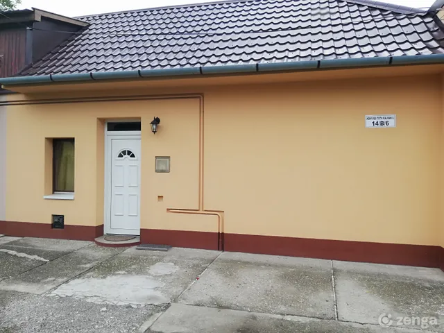 Eladó ház Debrecen, Vargakert 31 nm