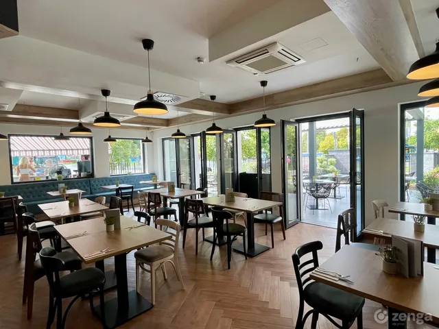 Kiadó kereskedelmi és ipari ingatlan Budaörs, Baross utca 160 500 nm