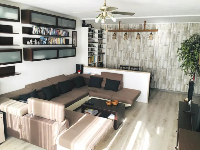 Eladó lakás Budapest XXI. kerület, Erdőalja 78 nm