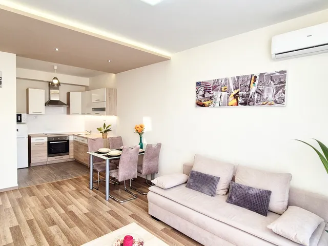 Eladó lakás Budapest VIII. kerület, Corvin negyed, Corvin sétány 3 46 nm