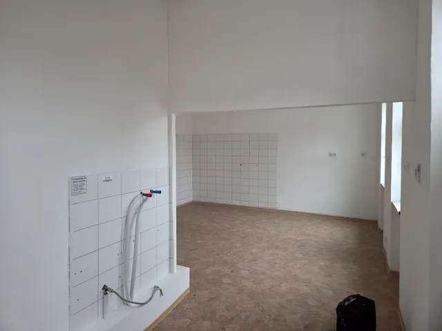 Eladó kereskedelmi és ipari ingatlan Budapest XX. kerület, Kossuthfalva 44 nm