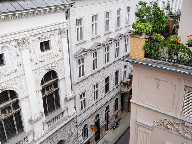 Eladó lakás Budapest VI. kerület 96 nm