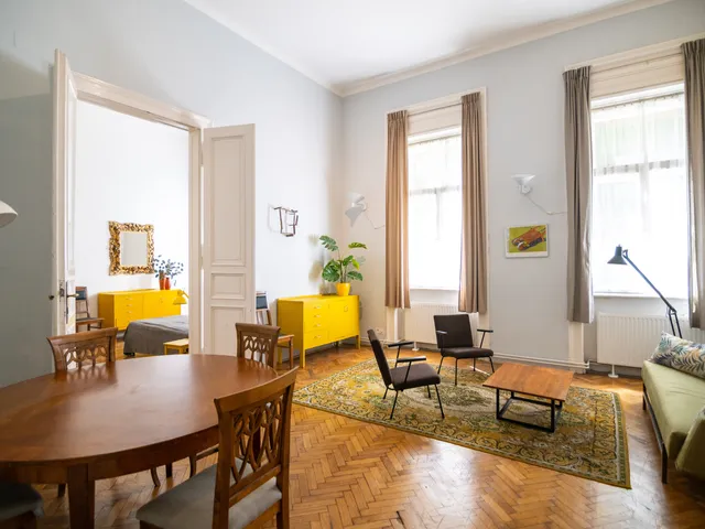 Eladó lakás Budapest VIII. kerület, Palotanegyed 110 nm