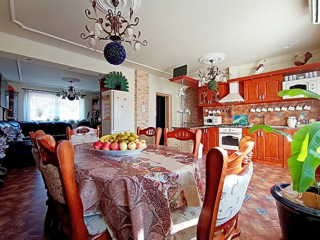 Eladó ház Budapest XX. kerület 245 nm