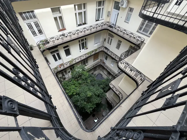 Eladó lakás Budapest V. kerület 57 nm