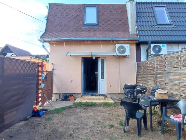 Eladó lakás Budapest XVIII. kerület, Szemeretelep 60 nm