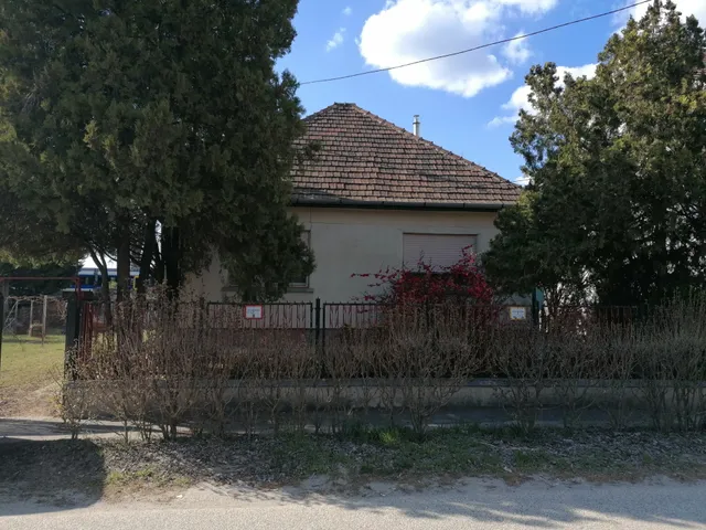 Eladó ház Veresegyház, Laposok, Szent Imre utca 80 nm