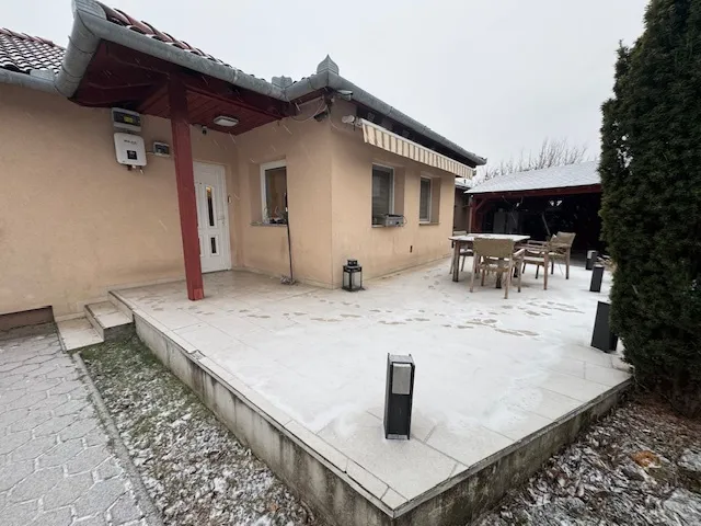Eladó ház Szada 153 nm