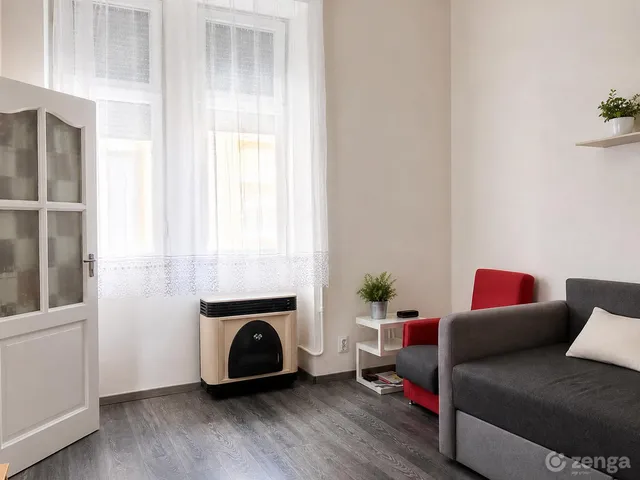 Eladó lakás Budapest VI. kerület, Nagykörúton kívüli terület 38 nm