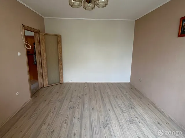 Eladó lakás Szentendre, Püspökmajori lakótelep 41 nm