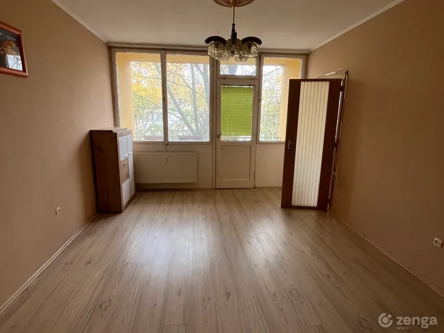 Eladó lakás Szentendre, Püspökmajori lakótelep 41 nm