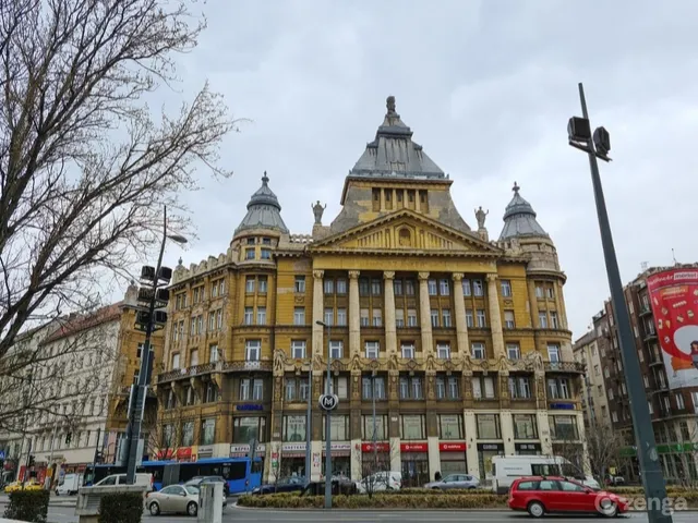 Kiadó kereskedelmi és ipari ingatlan Budapest VI. kerület 130 nm