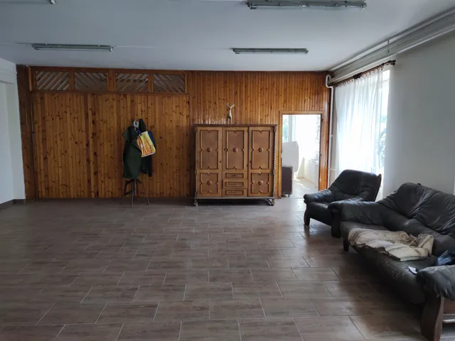Eladó kereskedelmi és ipari ingatlan Miskolc, Lyukóvölgy 510 nm