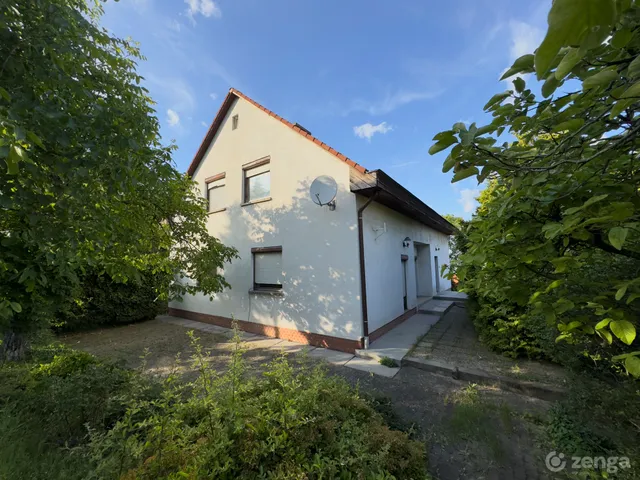 Eladó ház Budapest III. kerület, Testvérhegy 360 nm