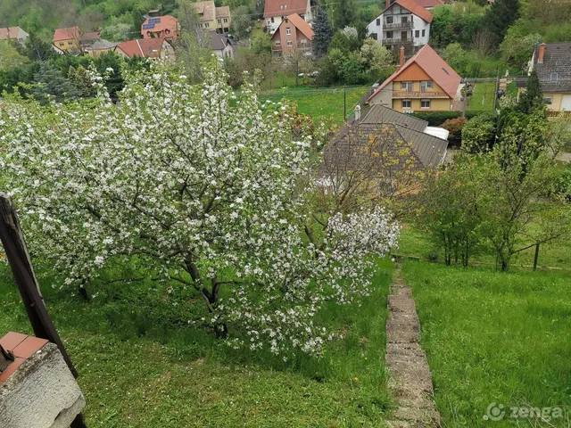Eladó telek Pécs, Postavölgy 1232 nm
