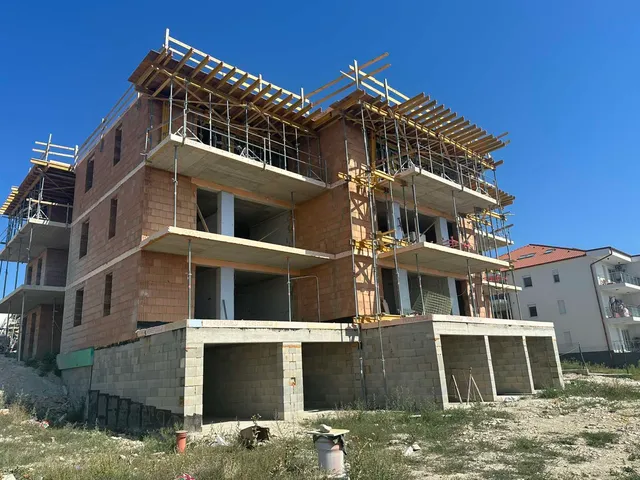Eladó lakás Várpalota, Ady lakótelep 49 nm